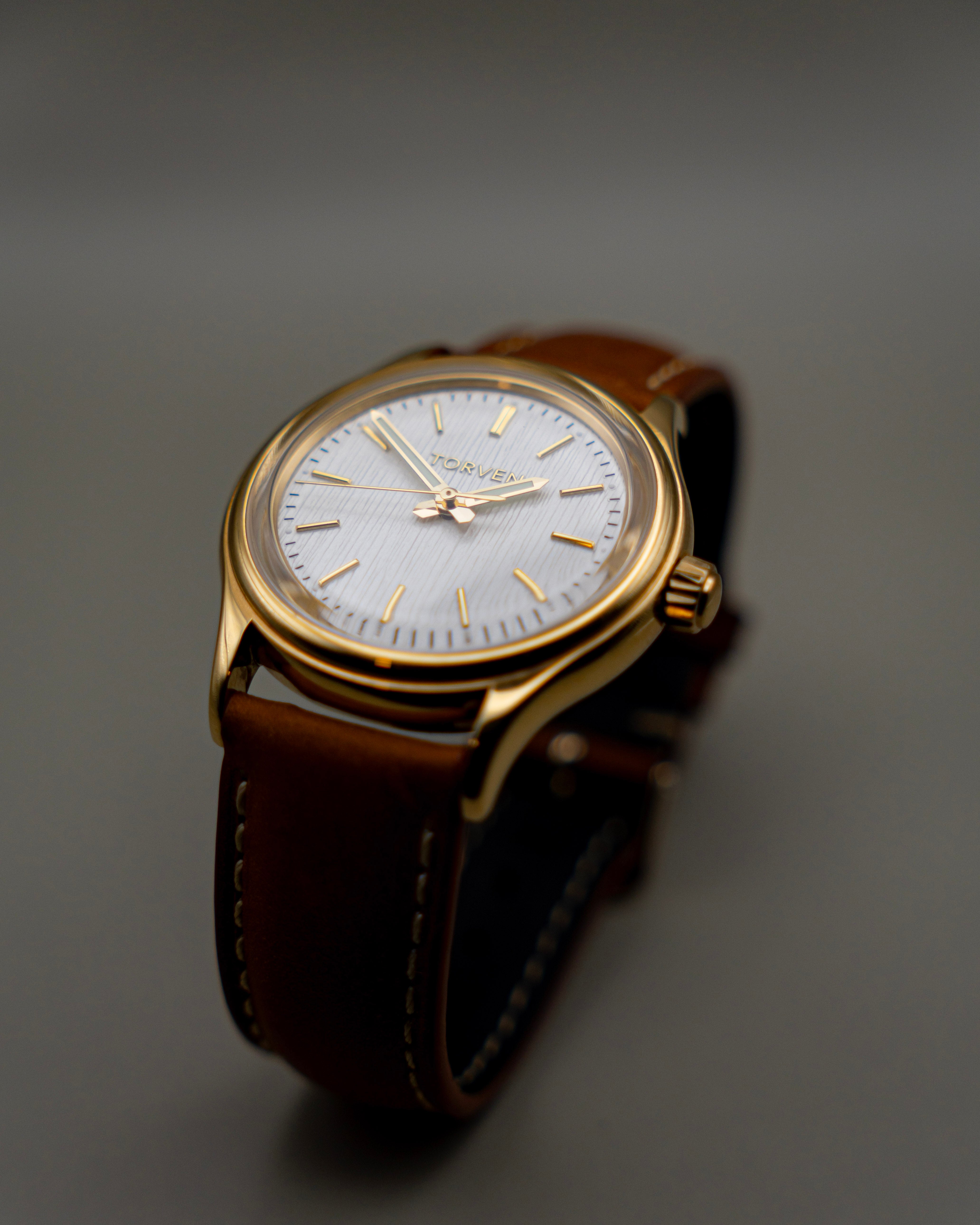 Image of Meridian - Gold